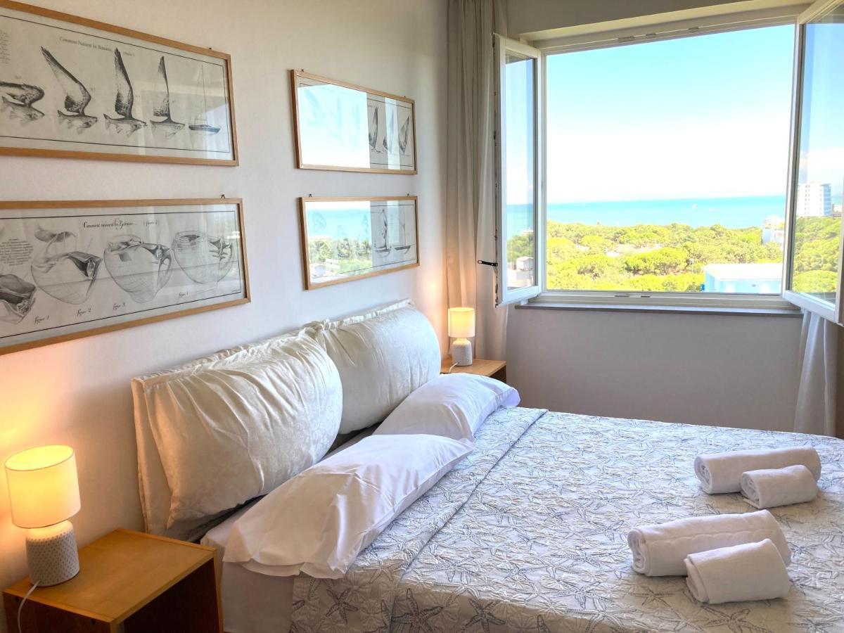 Penthouse Bellavista Lignano Sabbiadoro Exterior foto