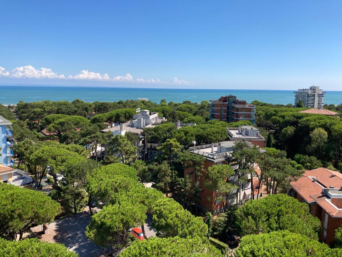 Penthouse Bellavista Lignano Sabbiadoro Exterior foto
