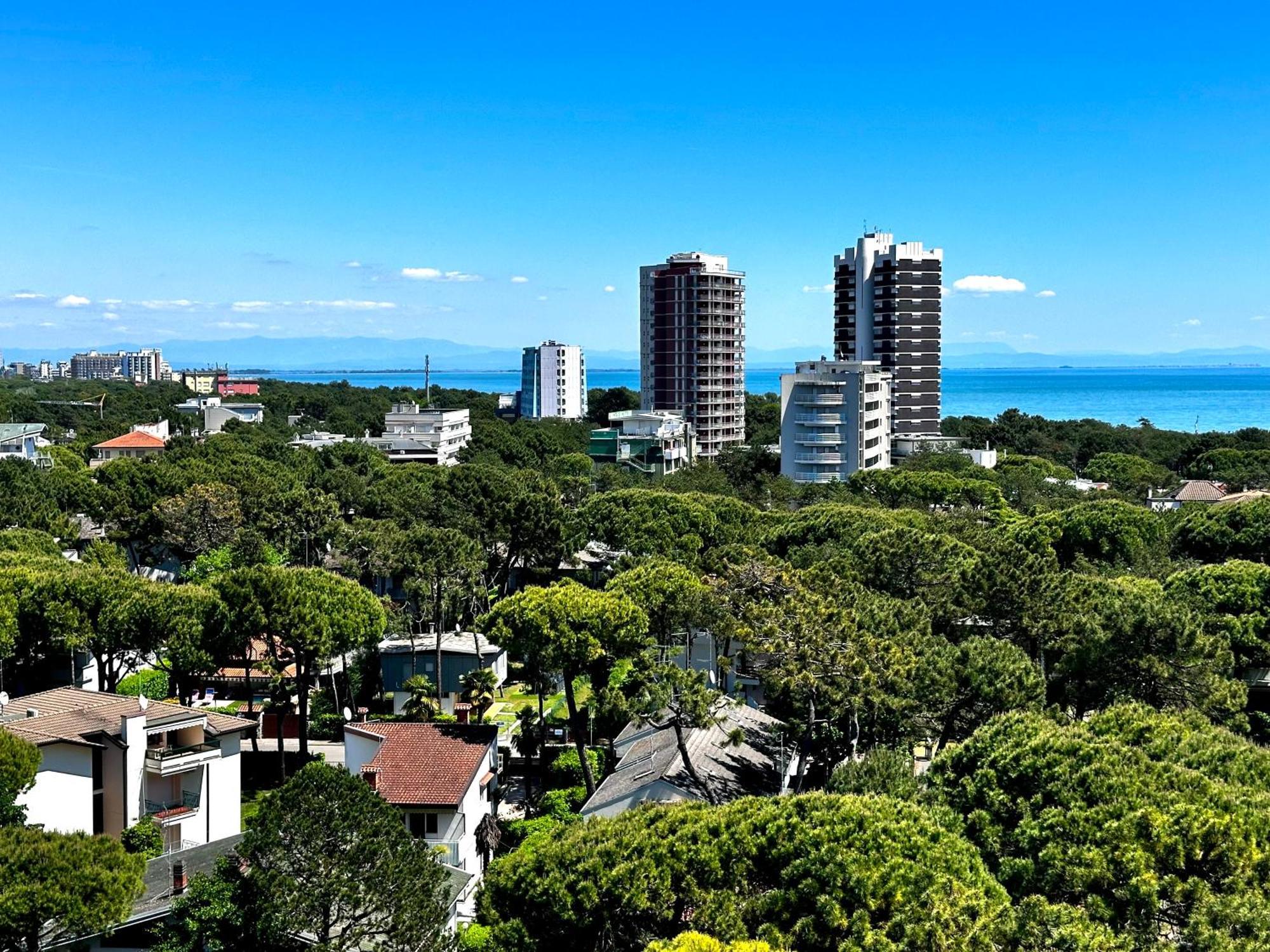Penthouse Bellavista Lignano Sabbiadoro Exterior foto