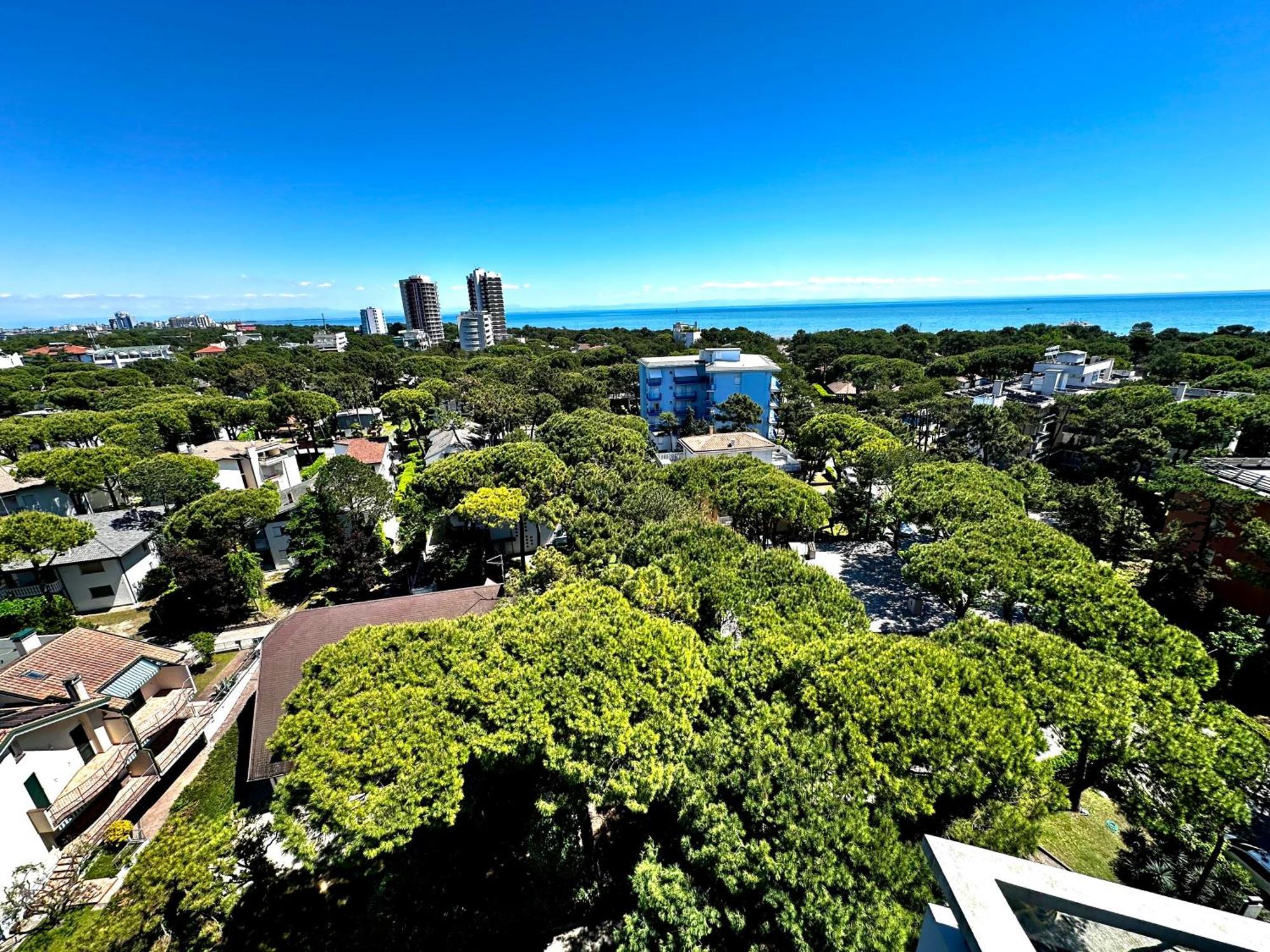 Penthouse Bellavista Lignano Sabbiadoro Exterior foto
