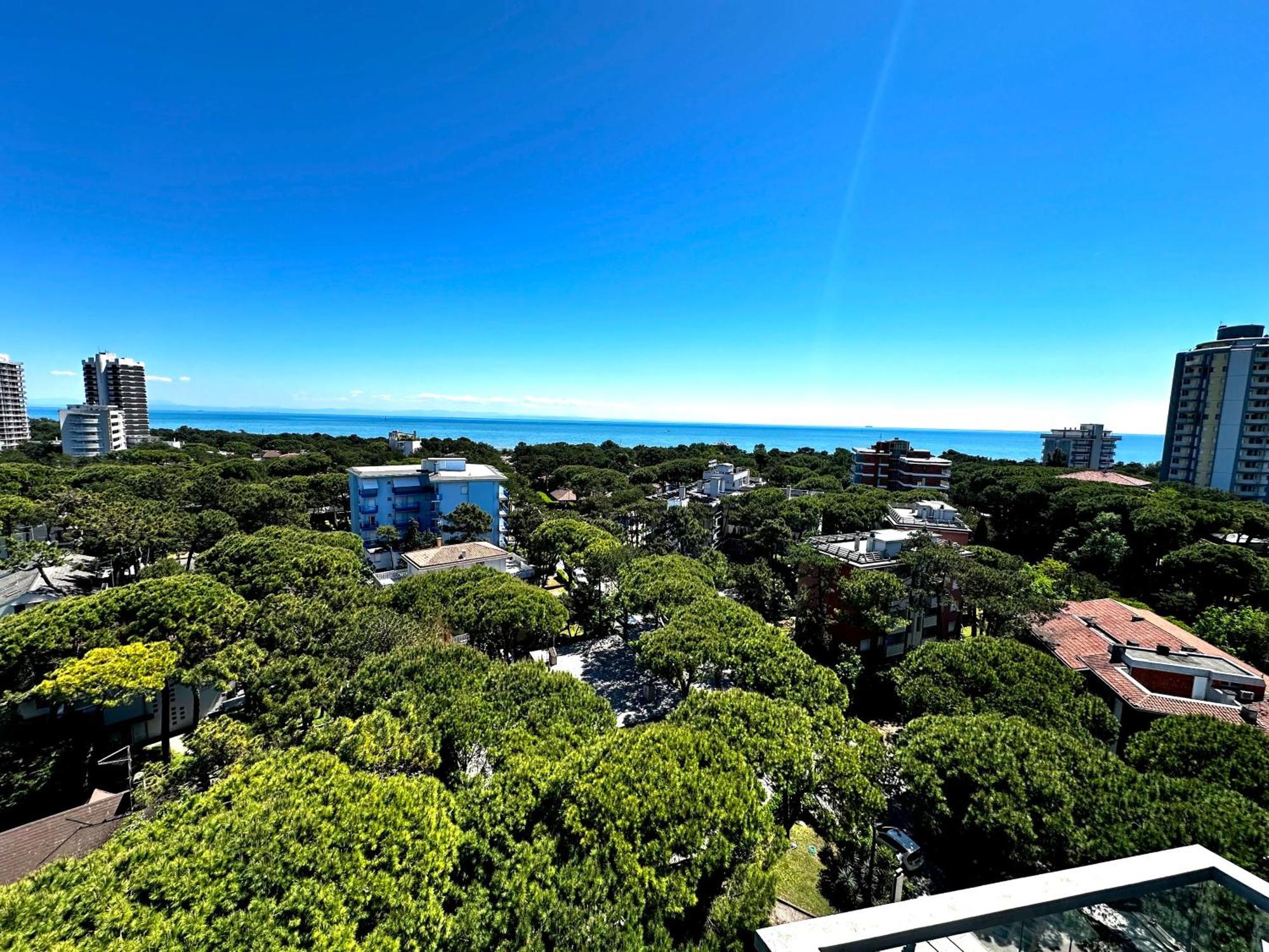 Penthouse Bellavista Lignano Sabbiadoro Exterior foto